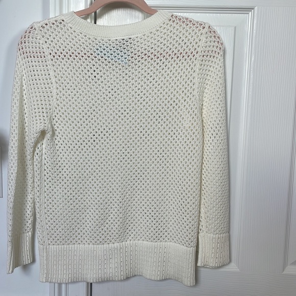 Knitted girls sweater, off white, small, from Aeropostale, in great condition. - Picture 2 of 3